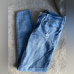 Aero Low Rise skinny jeans